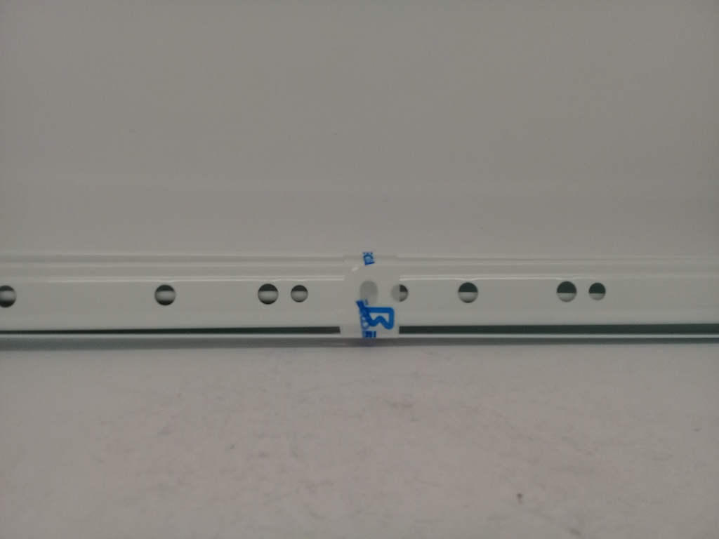 Corredera Becusa 450 Blanca