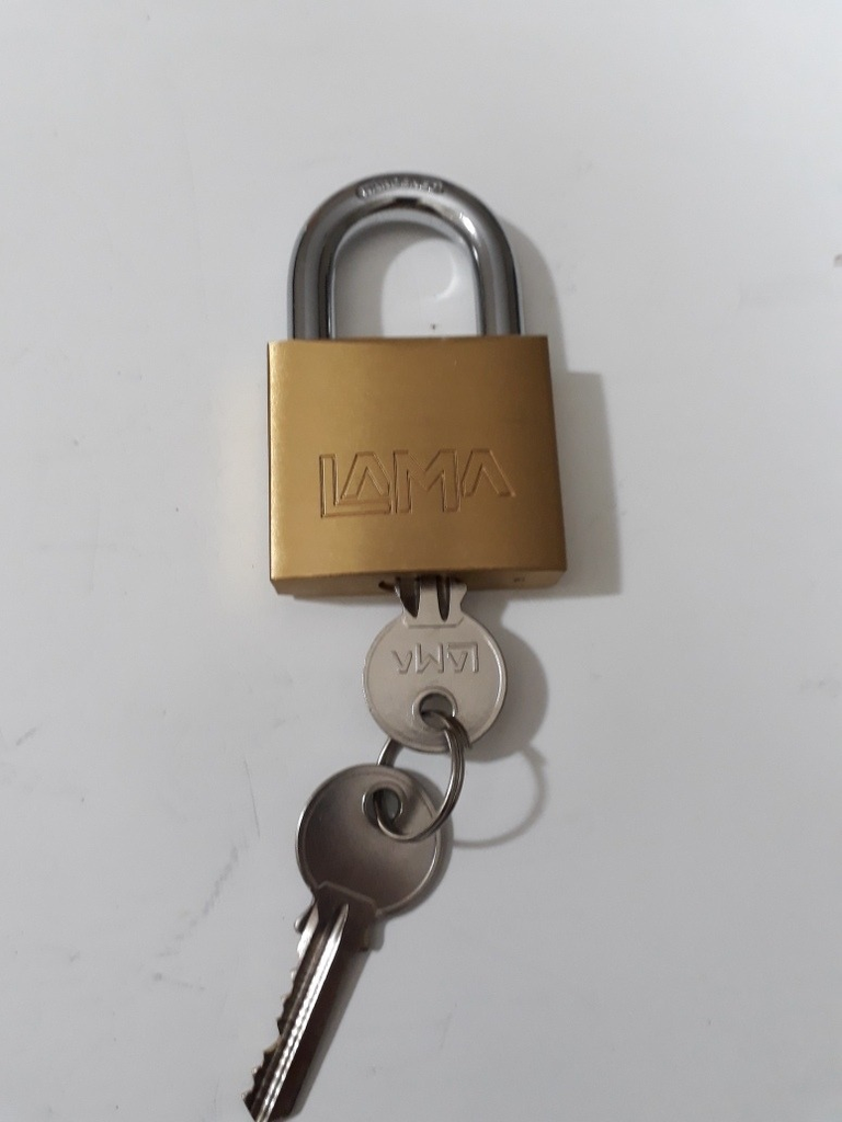 Candado Lama 30 Mm=Comb