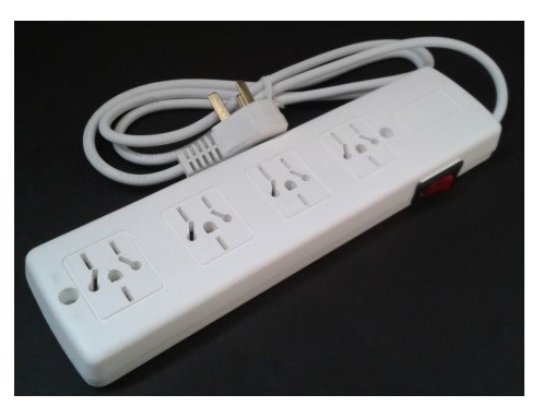 Prolongador 4T Multinorma Tecla Cable 2.5 Int. Comun