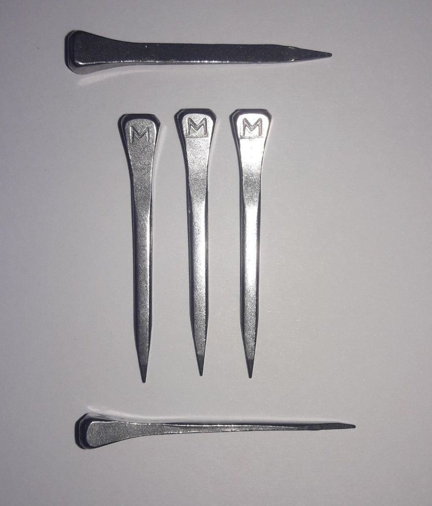 Clavos De Herradura E4  Derby