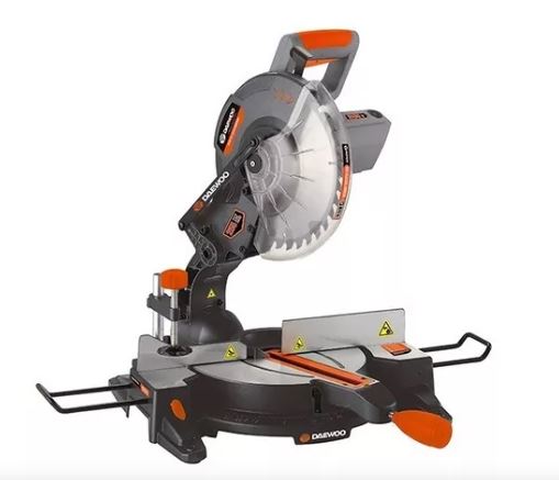 Sierra Ingletadora 255mm Daewoo 1800w 10'' Biseladora C/guia