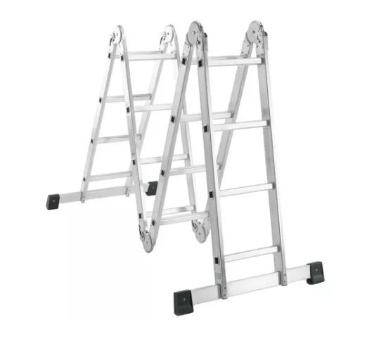 Escalera De Aluminio Plegable 4x4 4.4M